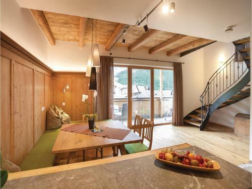 Three-bedroom Apartment In Kartitsch