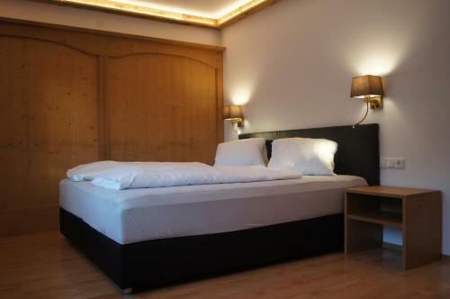 Hostal Tennenwirt Guesthouse