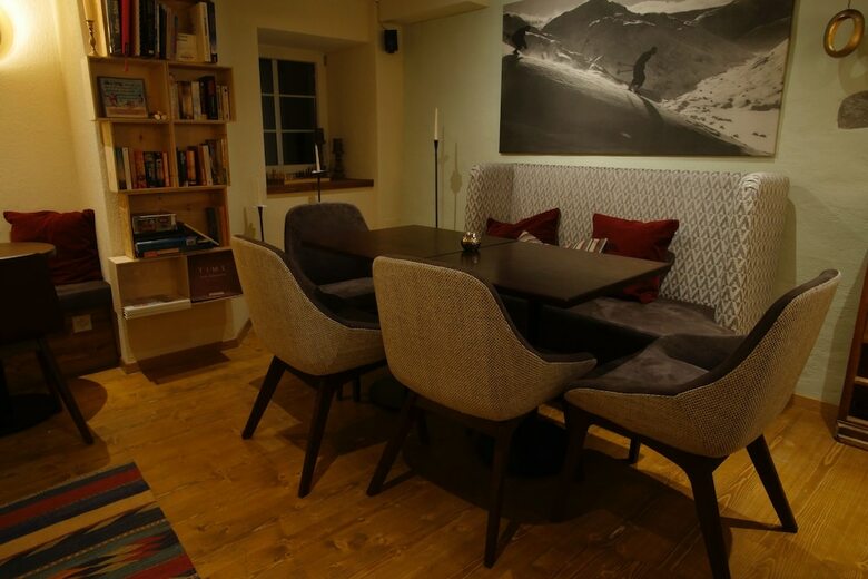 The River House Boutique Hotel