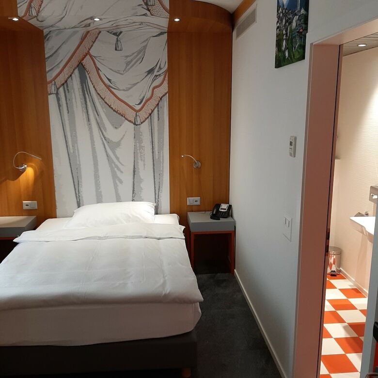 Hotel Albergo Carcani