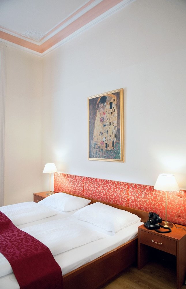 Bed & Breakfast Hotel Pension Andreas
