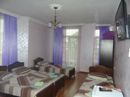Hostal Guest House Zura