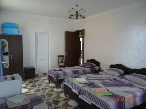 Hostal Guest House Zura