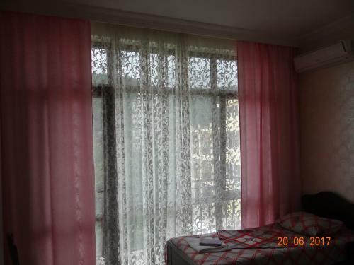 Hostal Guest House Zura