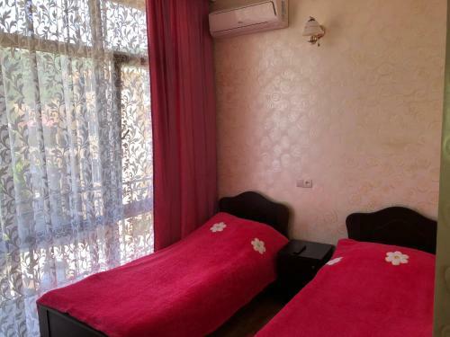 Hostal Guest House Zura