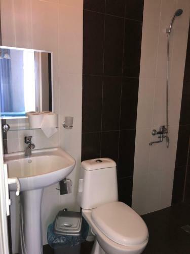 Hostal Guest House Zura