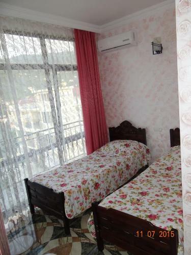 Hostal Guest House Zura