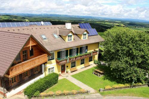 Agroturismo Wiesenbauer - Schl�gl Anton