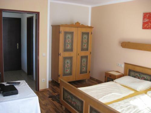 Hostal Gasthof Pension Steinberger