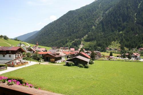 Hostal G�stehaus Landhaus Tyrol
