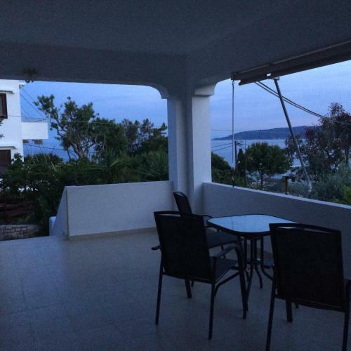 Vasilikos Apartments