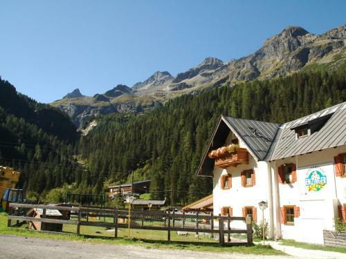 Hostal Alpengasthof Enzingerboden