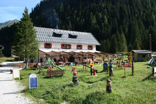 Hostal Alpengasthof Enzingerboden