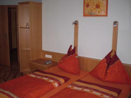 Hostal Gasthaus Hotel Feldschlange