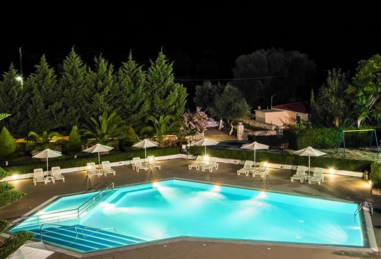 Limanaki Hotel
