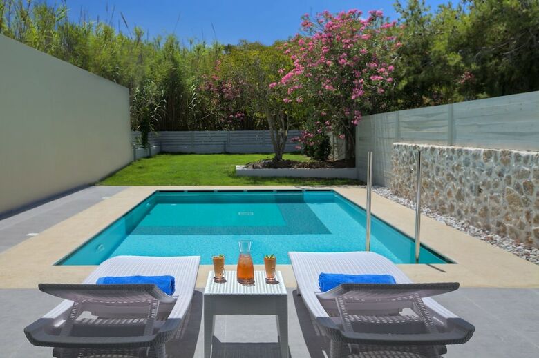 Hotel Caravia Beach