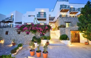 Art Hotel Pelican Bay
