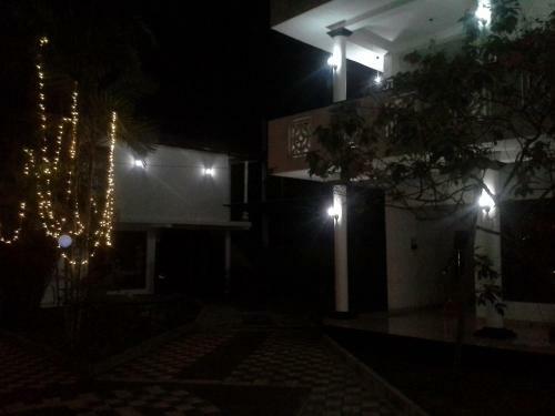 Hotel White Bridge House & Resort