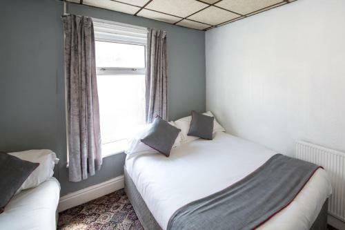 Bed & Breakfast Oyo Silver Strand Hotel
