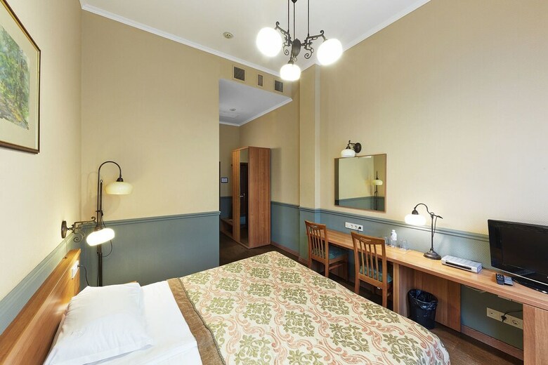 Frapolli Hotel
