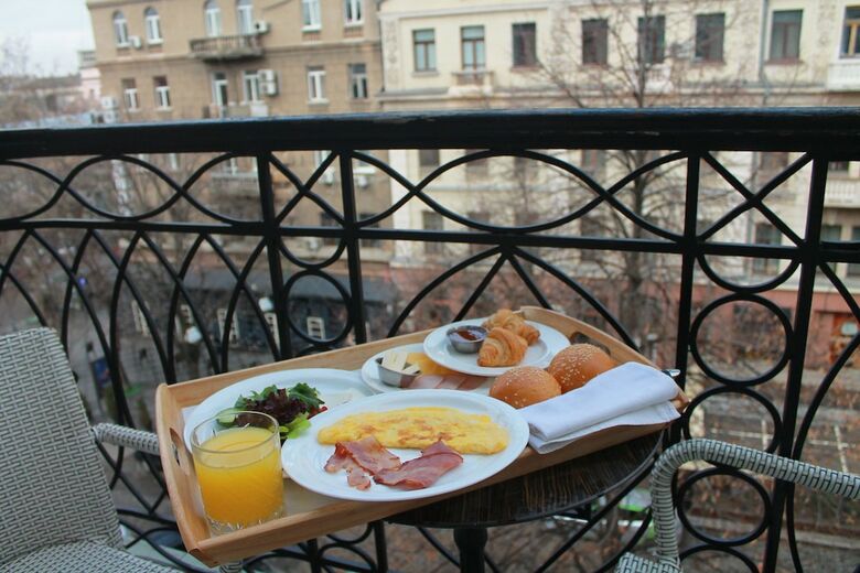 Frapolli Hotel