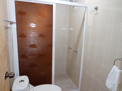 Hotel Caba�as Zirahu�n Cuin