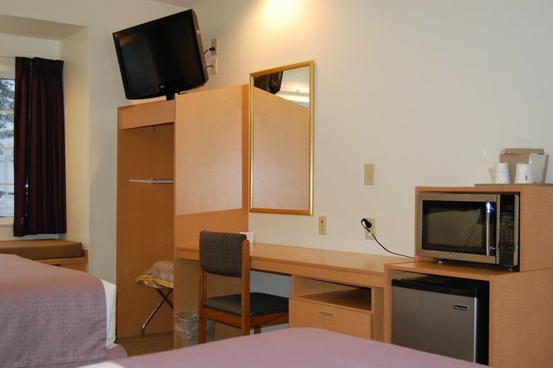 Hotel Microtel Inn & Suites By Wyndham Plattsburgh