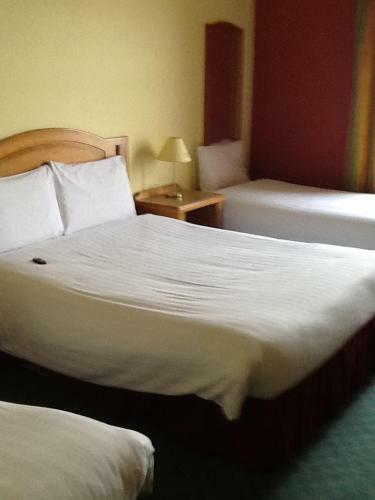 Woodlands Hotel & Leisure Centre