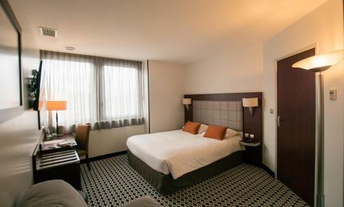 Hotel Kyriad Limoges Centre Gare - Atrium