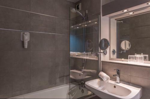 Hotel H�tel Lyon Nord