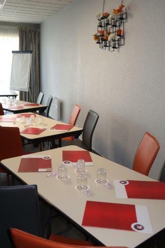 Hotel H�tel Lyon Nord