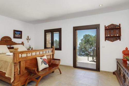 Begur Villa Sleeps 10 Pool Air Con Wifi