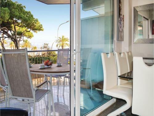 Three-bedroom Apartment In Blanes