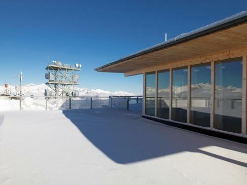 Hostal Venet Gipfelh�tte Incl. Ski Pass Or Cable Car Ride