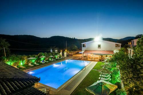Hotel Paradise Inn