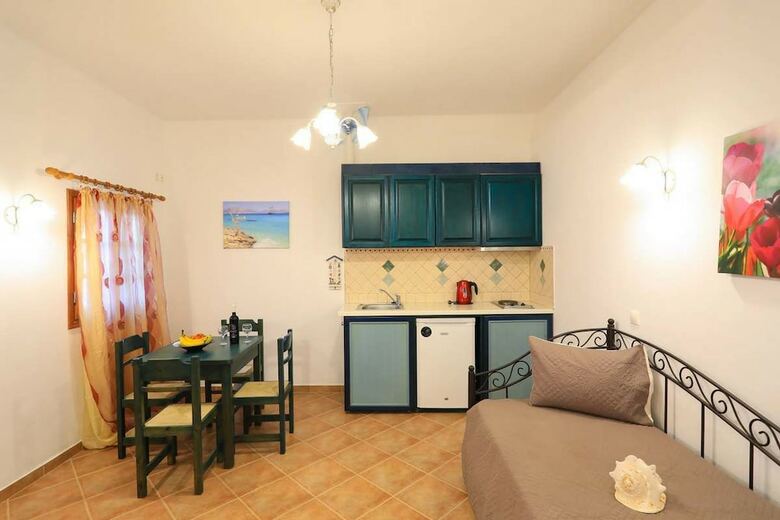 Hostal Filoxenia By Grispos Villas