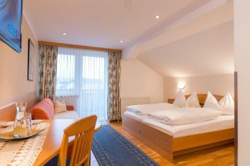 Hostal Gasthof Neuwirt