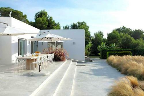 Cala Bassa Villa Sleeps 12 Pool Air Con Wifi