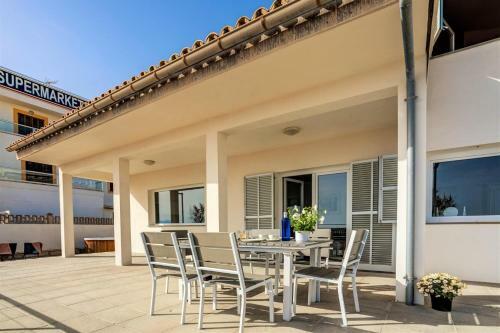 Can Picafort Villa Sleeps 8 Air Con Wifi