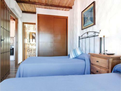 Two-bedroom Holiday Home In Canillas De Albaida