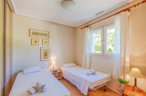 Casas De Torrat Villa Sleeps 8 Pool Air Con Wifi