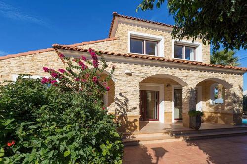 Casas De Torrat Villa Sleeps 8 Pool Air Con Wifi