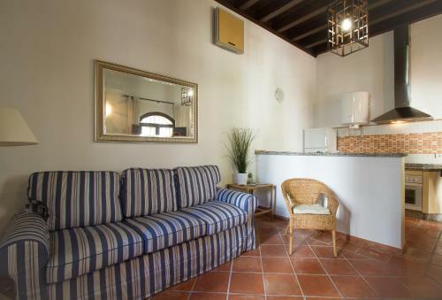 Apartamentos Los Patios De La Juder�a