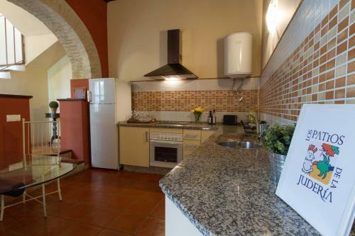 Apartamentos Los Patios De La Juder�a