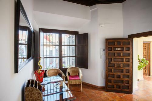 Apartamentos Los Patios De La Juder�a