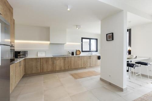 Vila-real Villa Sleeps 6 Pool Air Con Wifi