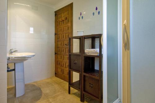 Denia Villa Sleeps 8 Pool Air Con Wifi