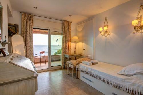 Llafranc Villa Sleeps 8 Wifi