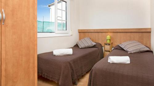 Lloret De Mar Villa Sleeps 6