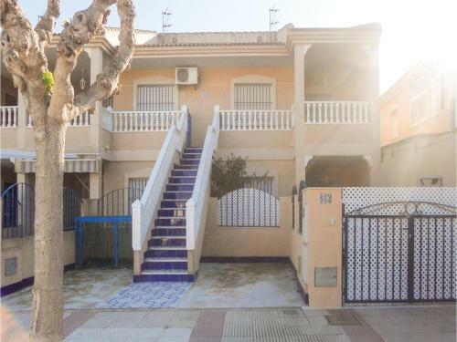 Two-bedroom Apartment In Los Alcazares